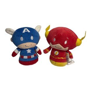 Hallmart Itty Bittys Captain America & Flash Plush Set